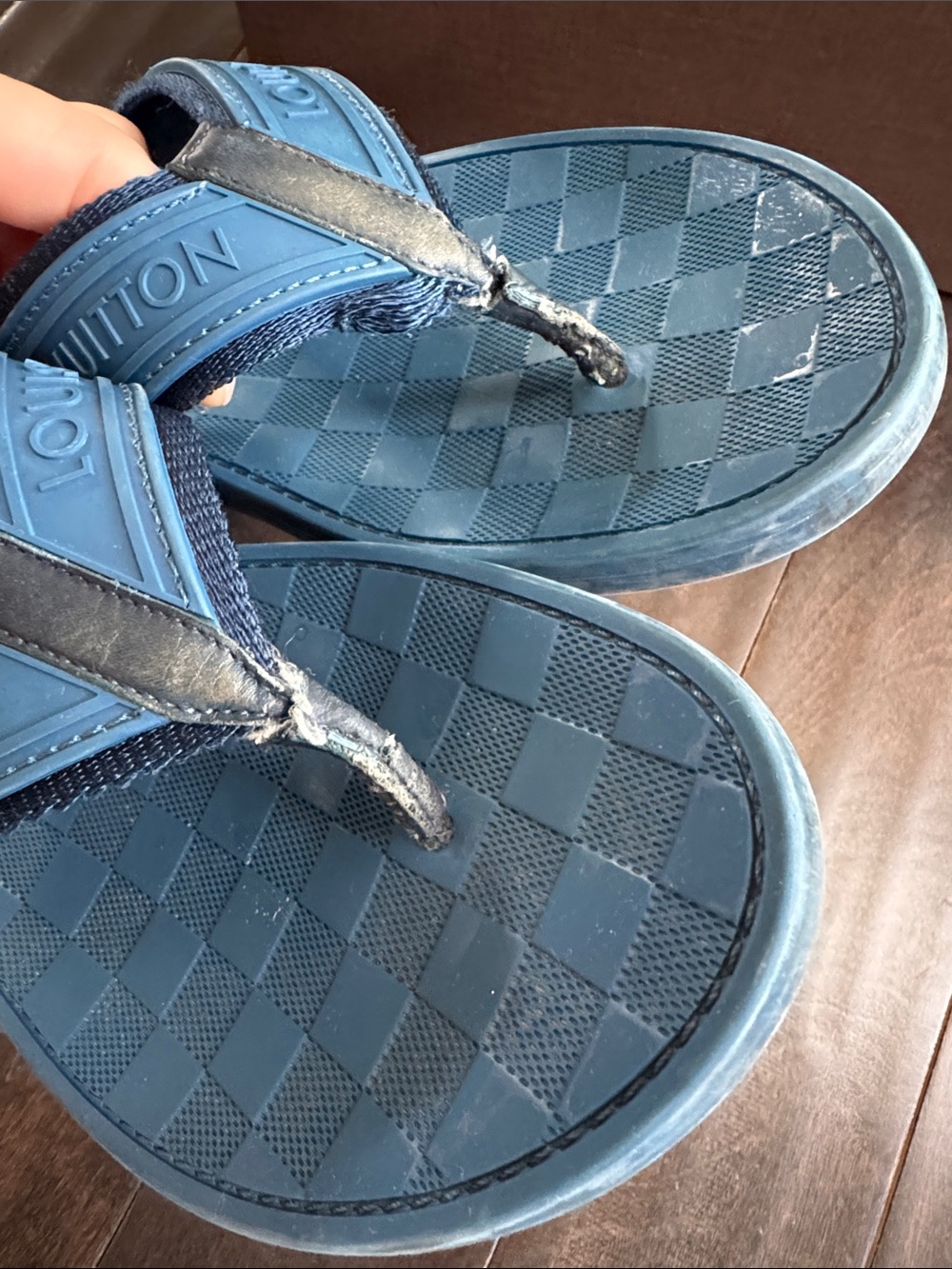 Louis Vuitton Men’s Damier Blue Flip Flops Sandals Size 41 - Picture 2 of 8